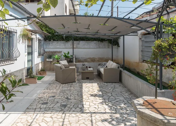 アパート Nona ポレッチ